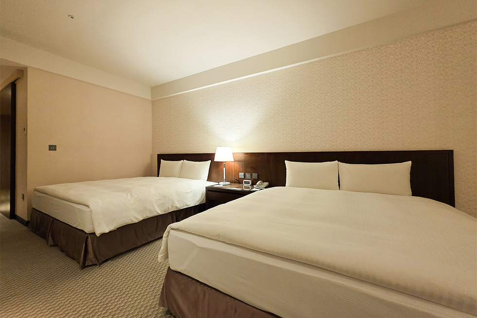 雀客旅館 台中來來-無障礙四人客房(無窗)AFNW