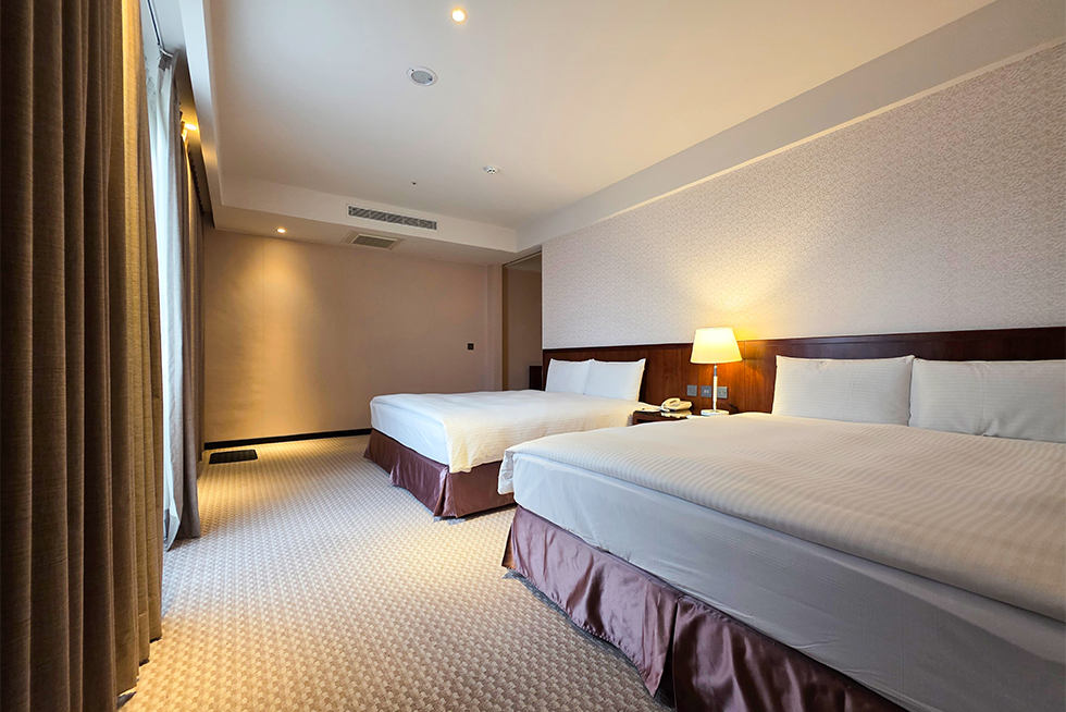 雀客旅館 台中來來-歡享雀客家庭套房(陽台)