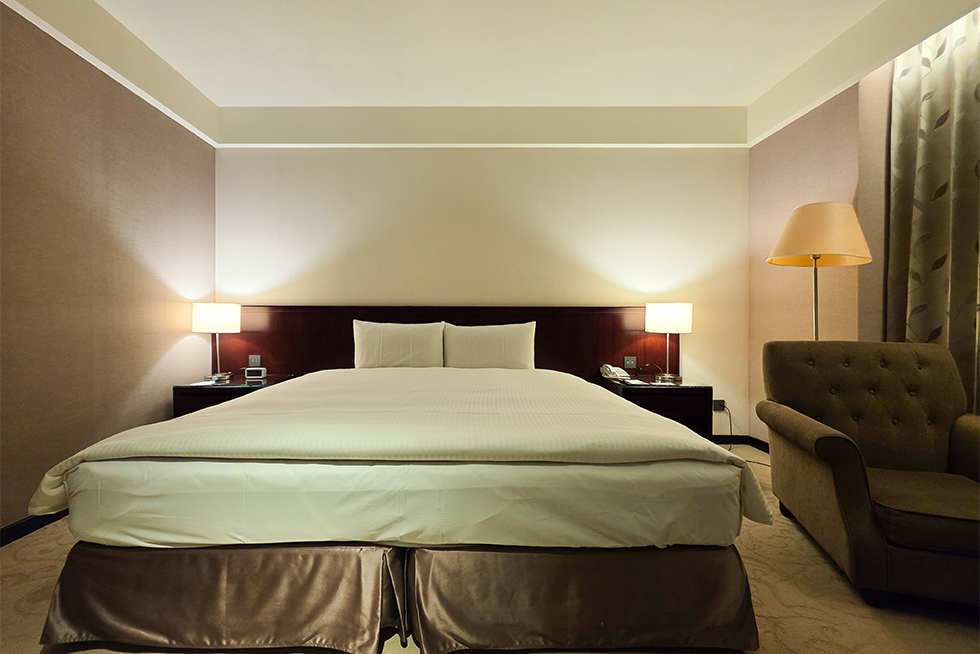 雀客旅館 台中來來-雀緻雙人客房(無窗)