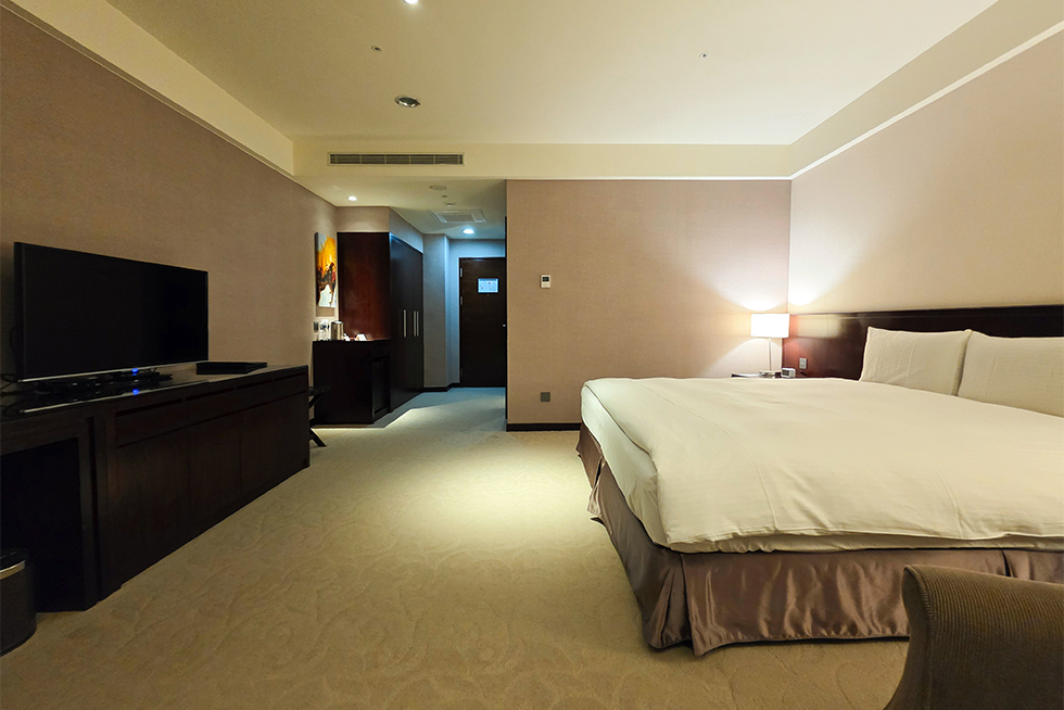 雀客旅館 台中來來-雀緻雙人客房(無窗)